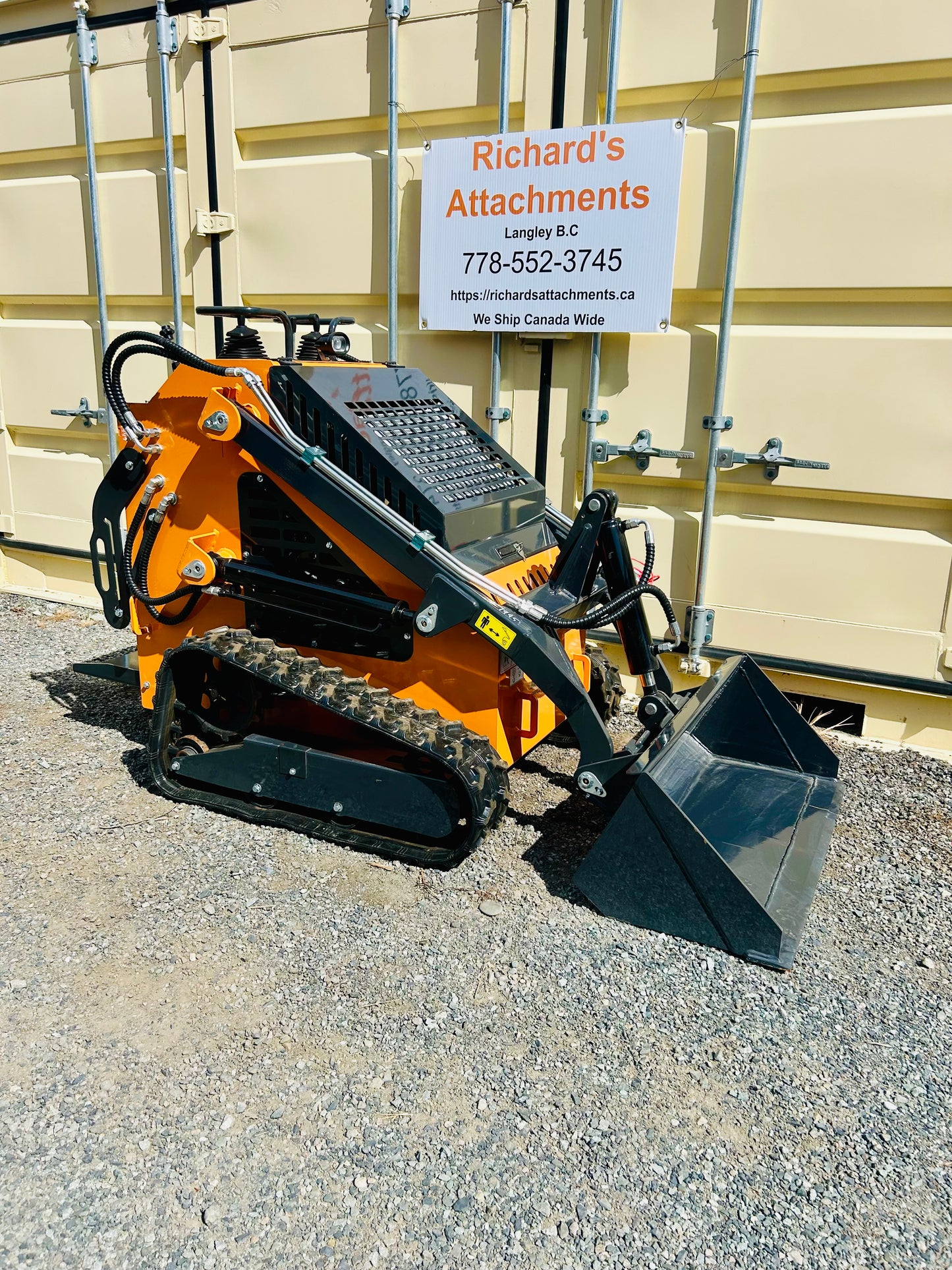 New QB480 Mini Skid Steer Track Loader