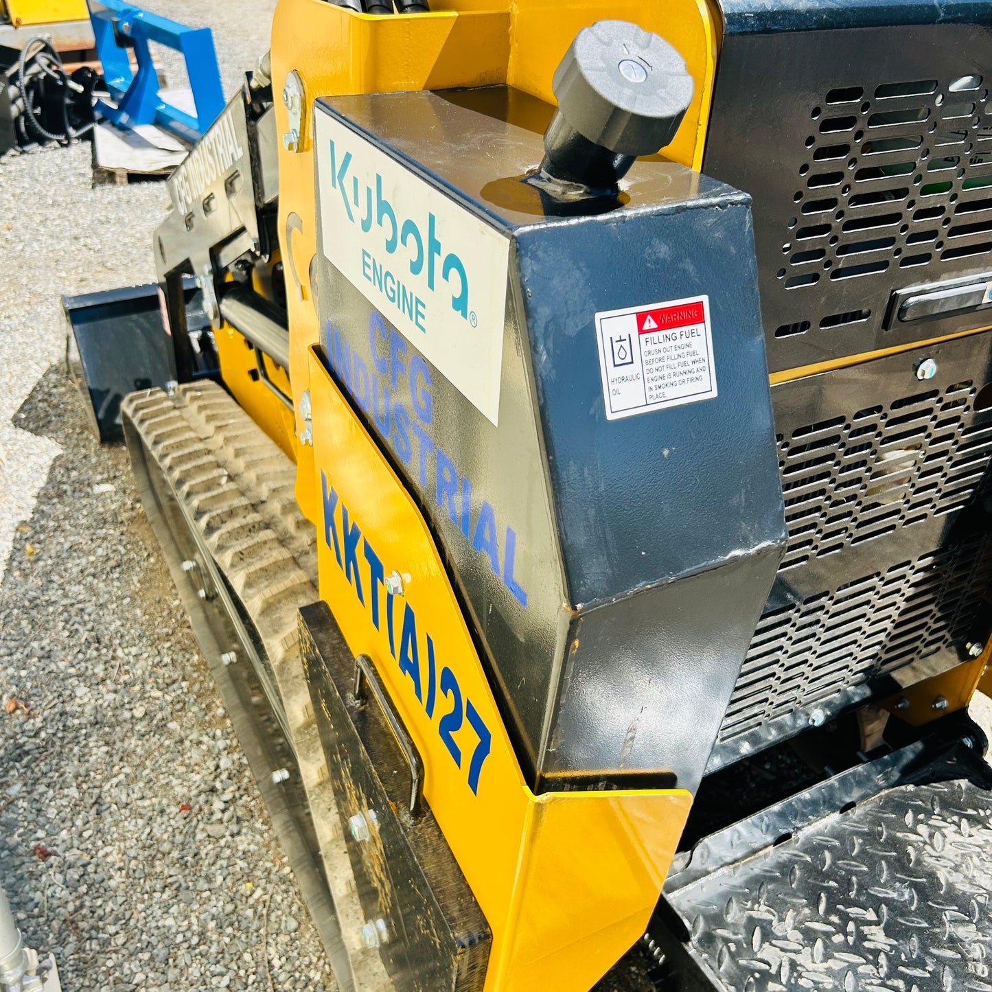 New CFG KKTA27 Kubota Diesel Tracked Mini Skid Steer