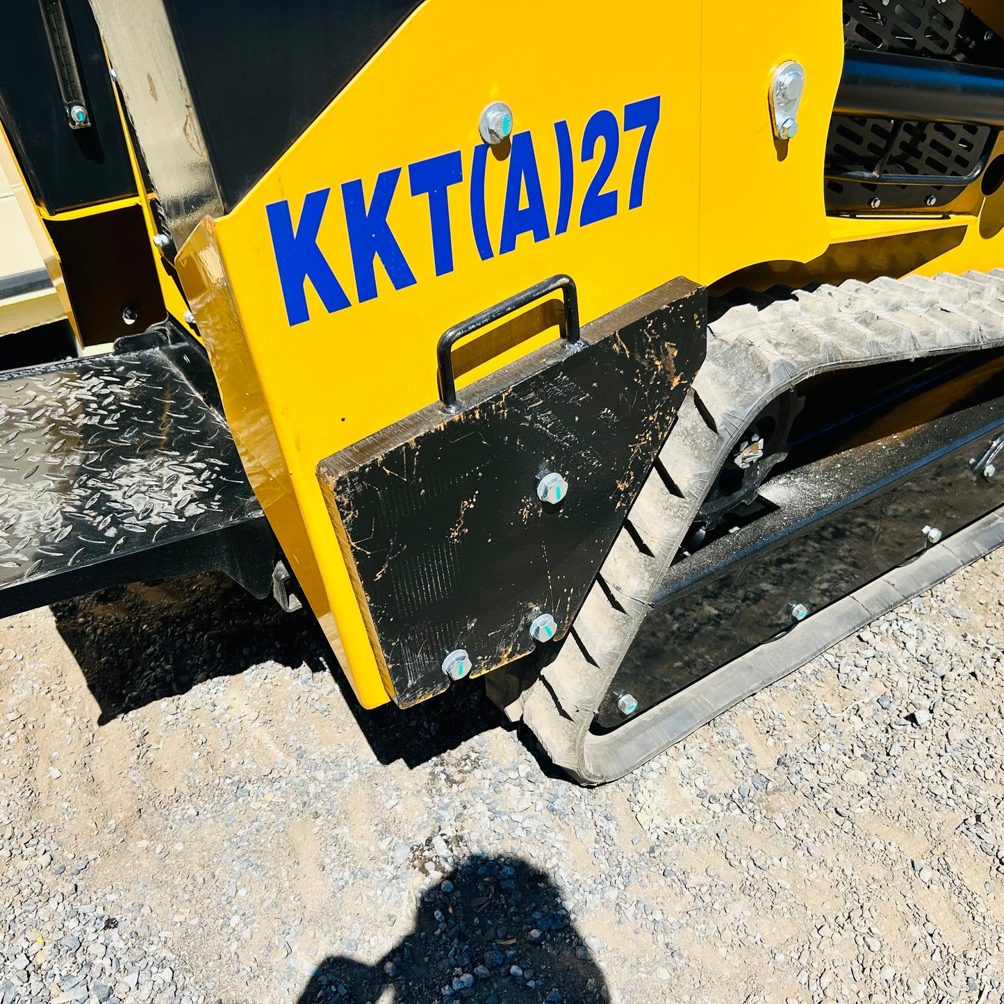 New CFG KKTA27 Kubota Diesel Tracked Mini Skid Steer