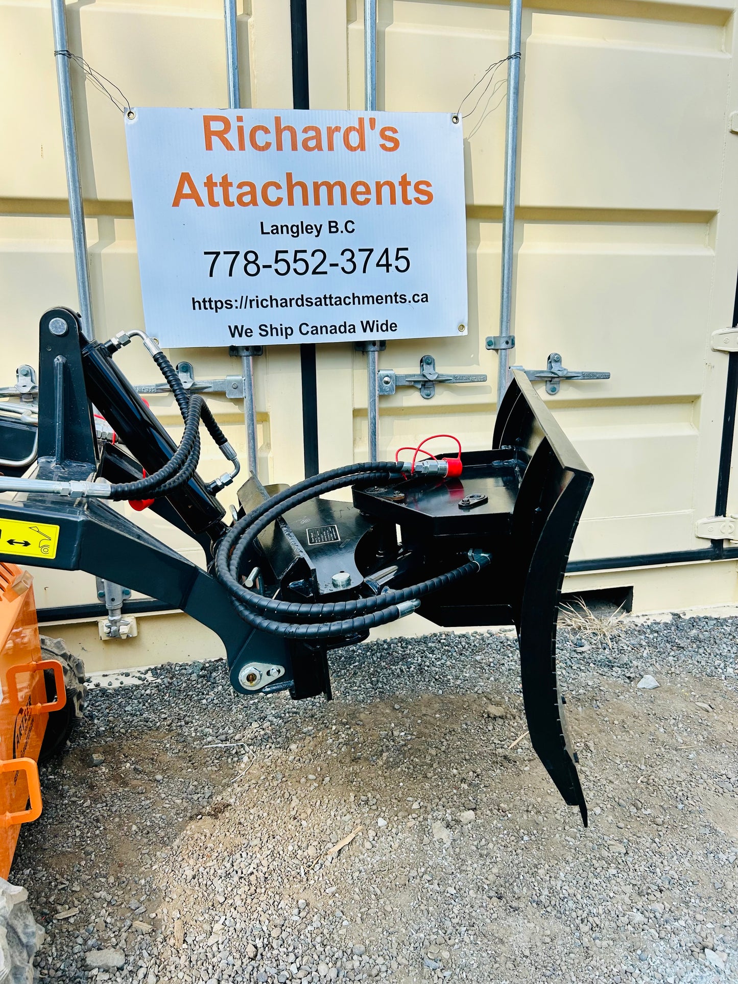 New Mini Skid Steer 44” Hydraulic Snow Blade
