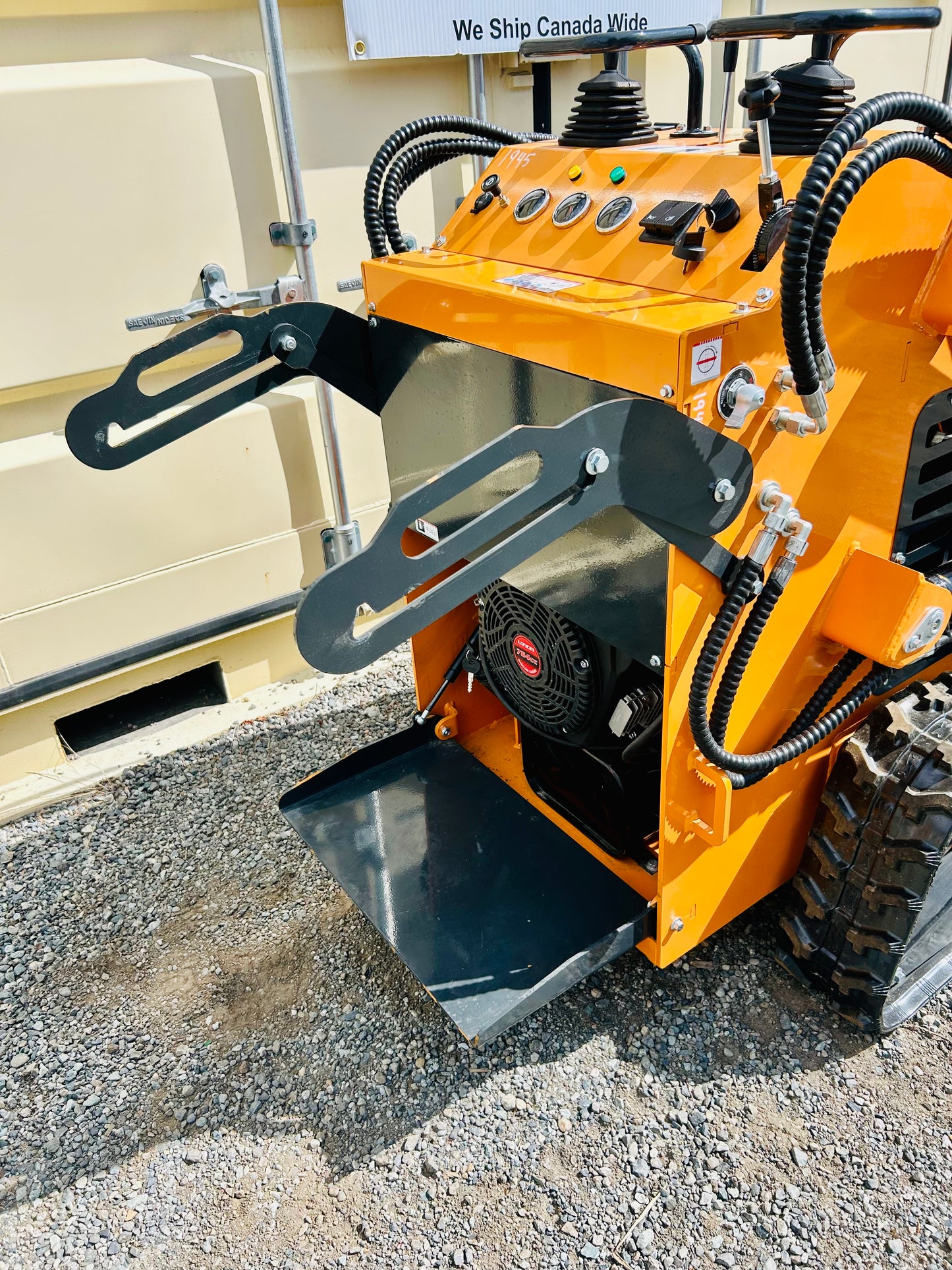 New QB480 Mini Skid Steer Track Loader
