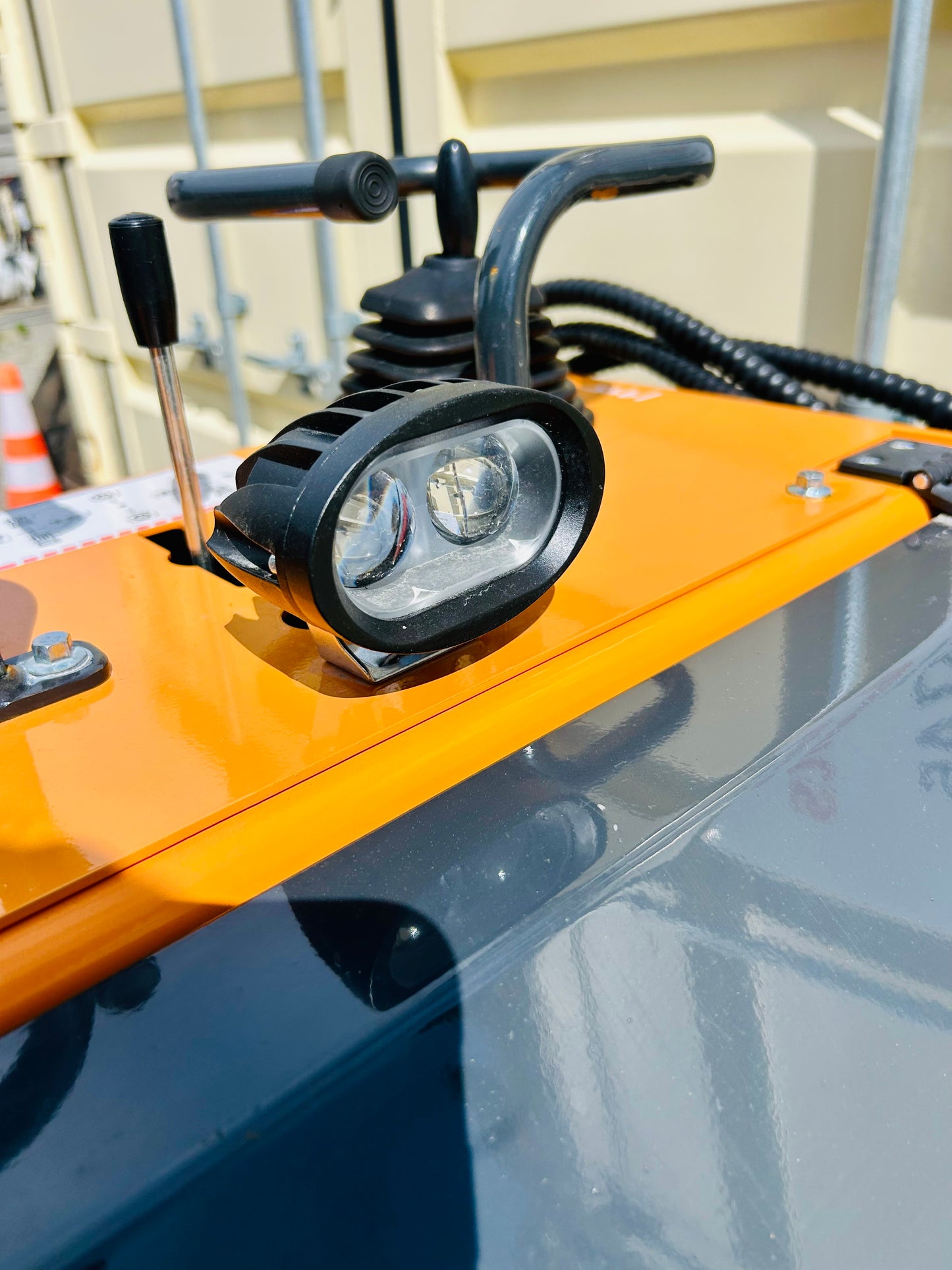 New QB480 Mini Skid Steer Track Loader