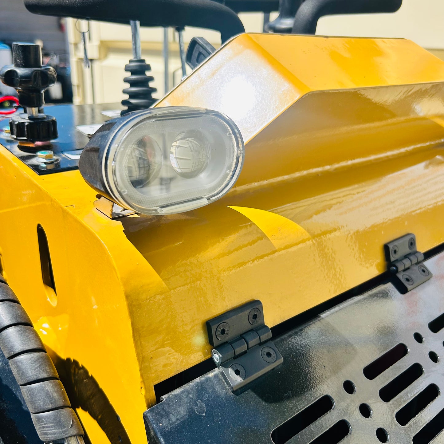 New CFG KKTA27 Kubota Diesel Tracked Mini Skid Steer