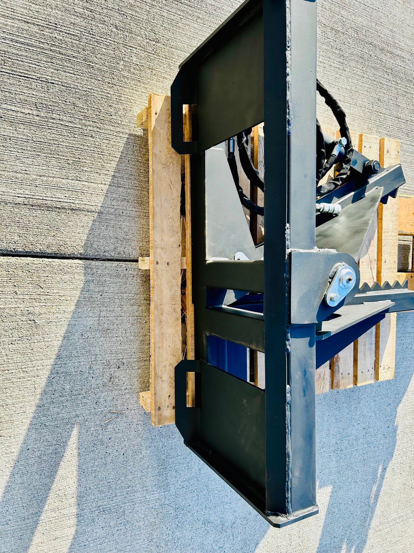 New Skid Steer Hydraulic Tree and Post Puller