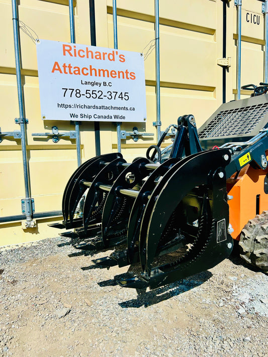 New Mini Skid Steer 44” Hydraulic Root Grapple