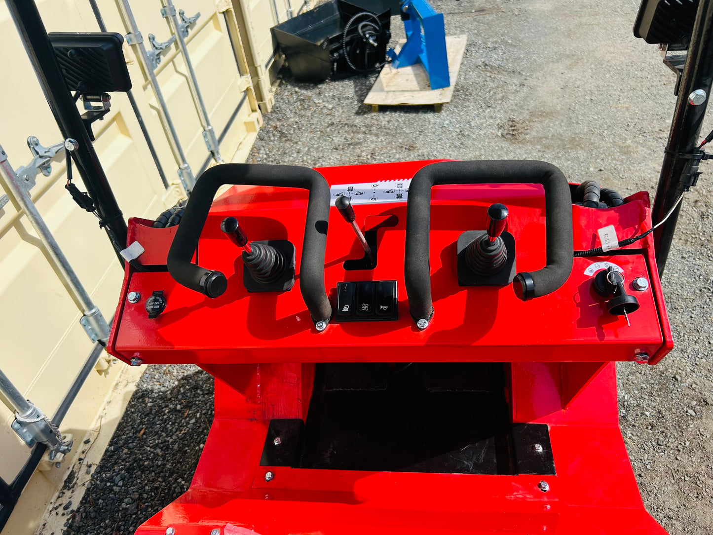 $5999 New SDA-140W 0.9-Ton Mini Wheeled Loader