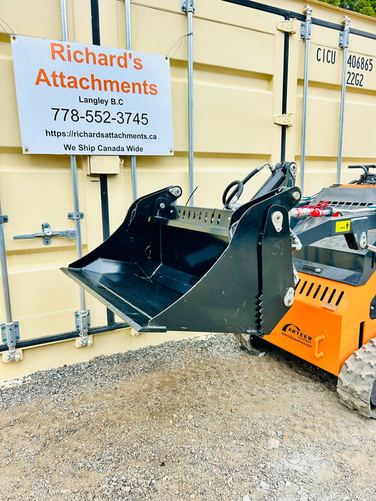 New 39” Mini Skid Steer Hydraulic 4in1 Bucket