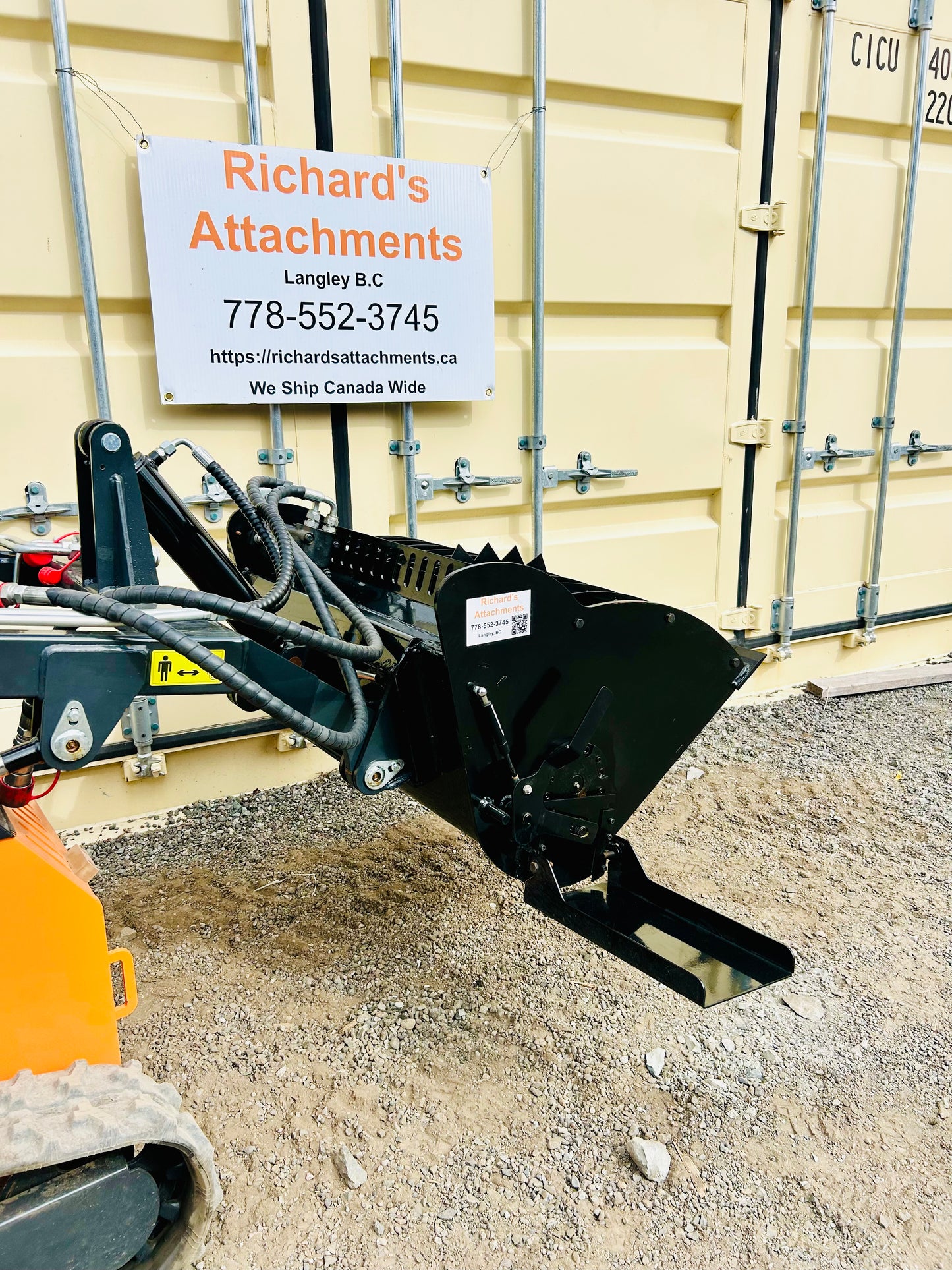 New Mini Skid Steer Hydraulic Cement Mixer Bucket