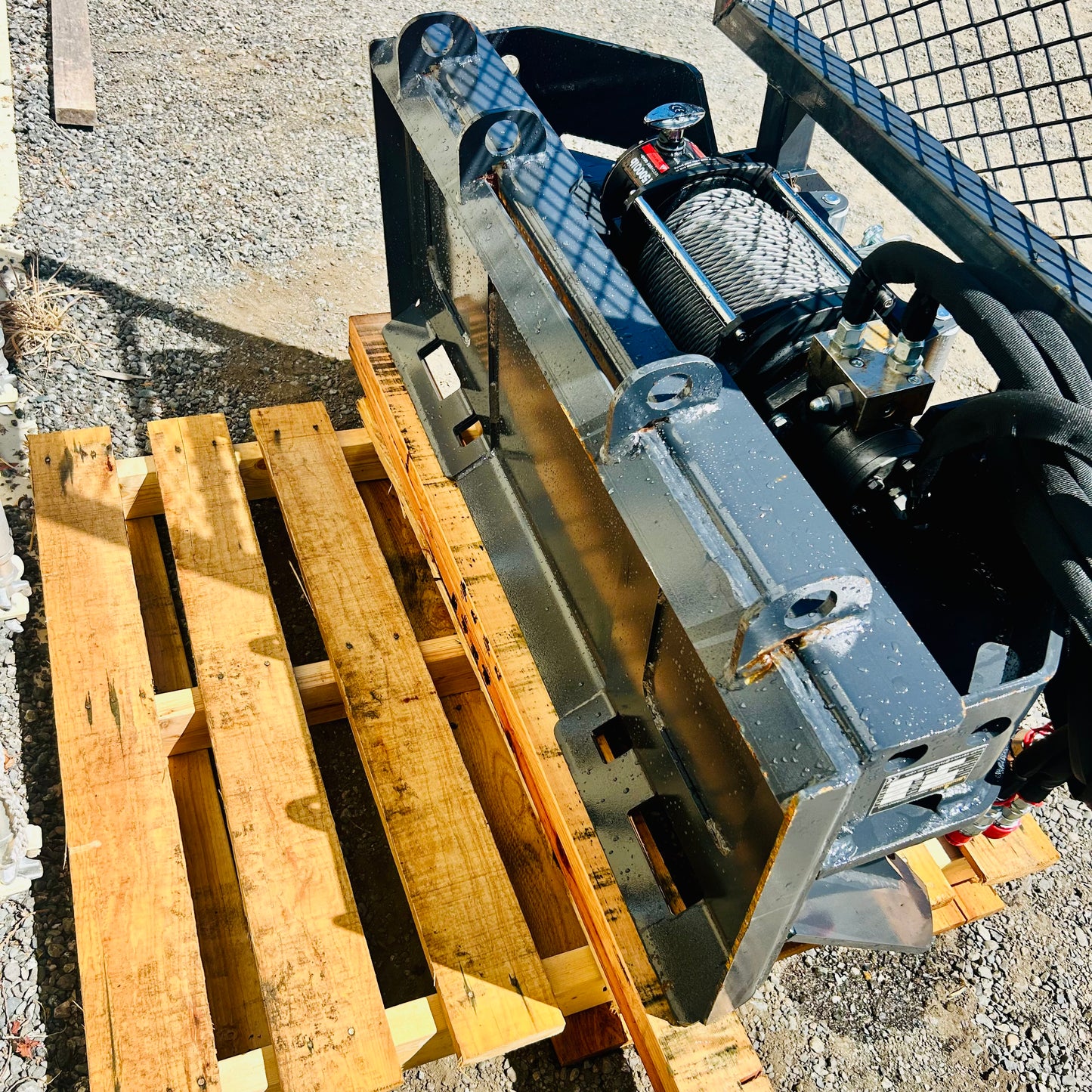 New 15,000 lbs Skid Steer Hydraulic Winch