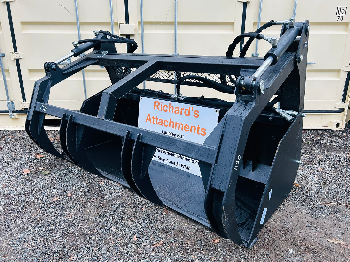 New 82'' Skid Steer Grapple Bucket