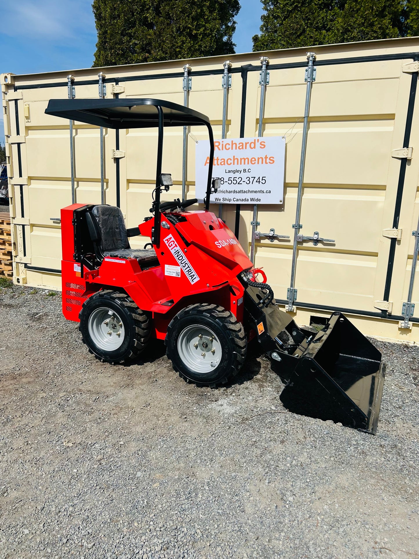 $5999 New SDA-140W 0.9-Ton Mini Wheeled Loader