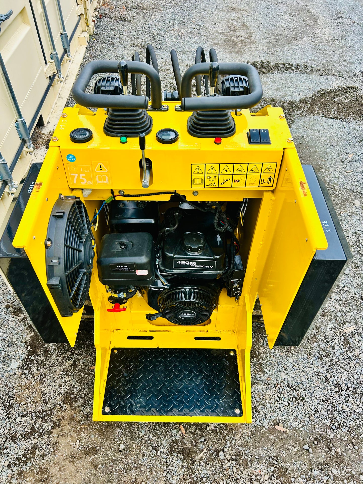 New MS323CJ Stand-On Wheeled Skid Steer Loader – Compact & Affordable Power