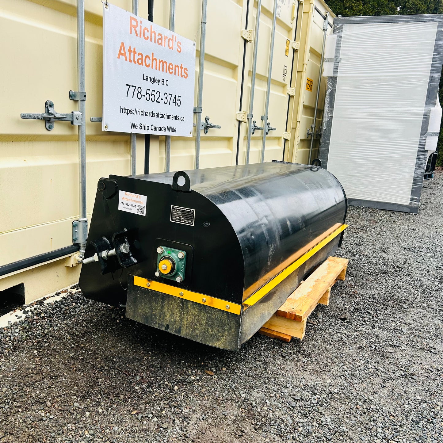 $2250 New 72” Skid Steer Pickup Broom Sweeper Bucket - SBGY72