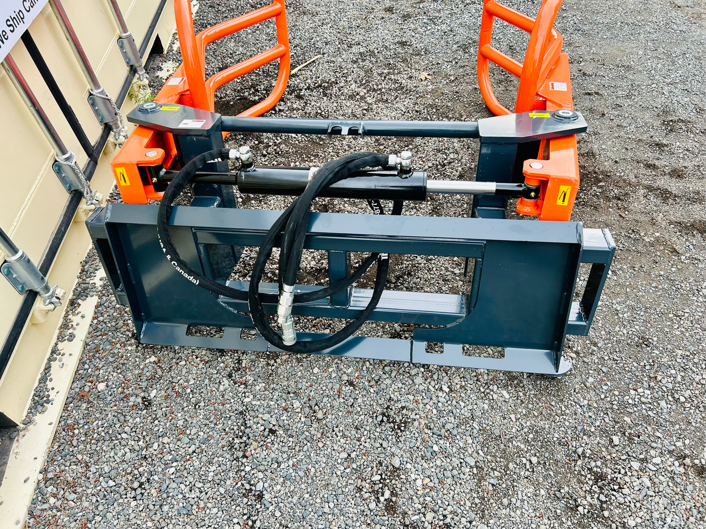 $2500 New 72” Skid Steer Hydraulic Round Bale Grapple/Squeeze, 2500 lb Capacity, 35” Depth, Dual Kickstands, Tubular Arms, Universal Quick-Mount