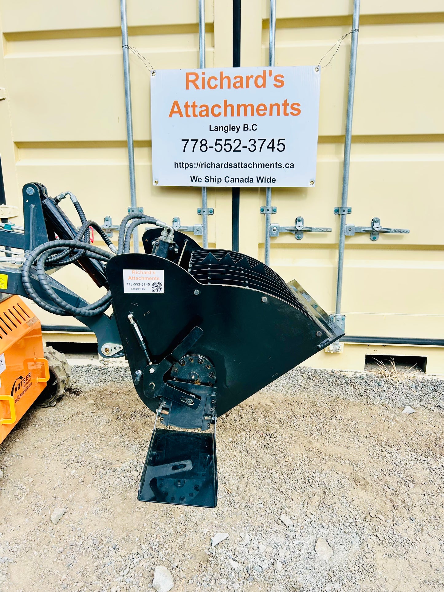 New Mini Skid Steer Hydraulic Cement Mixer Bucket
