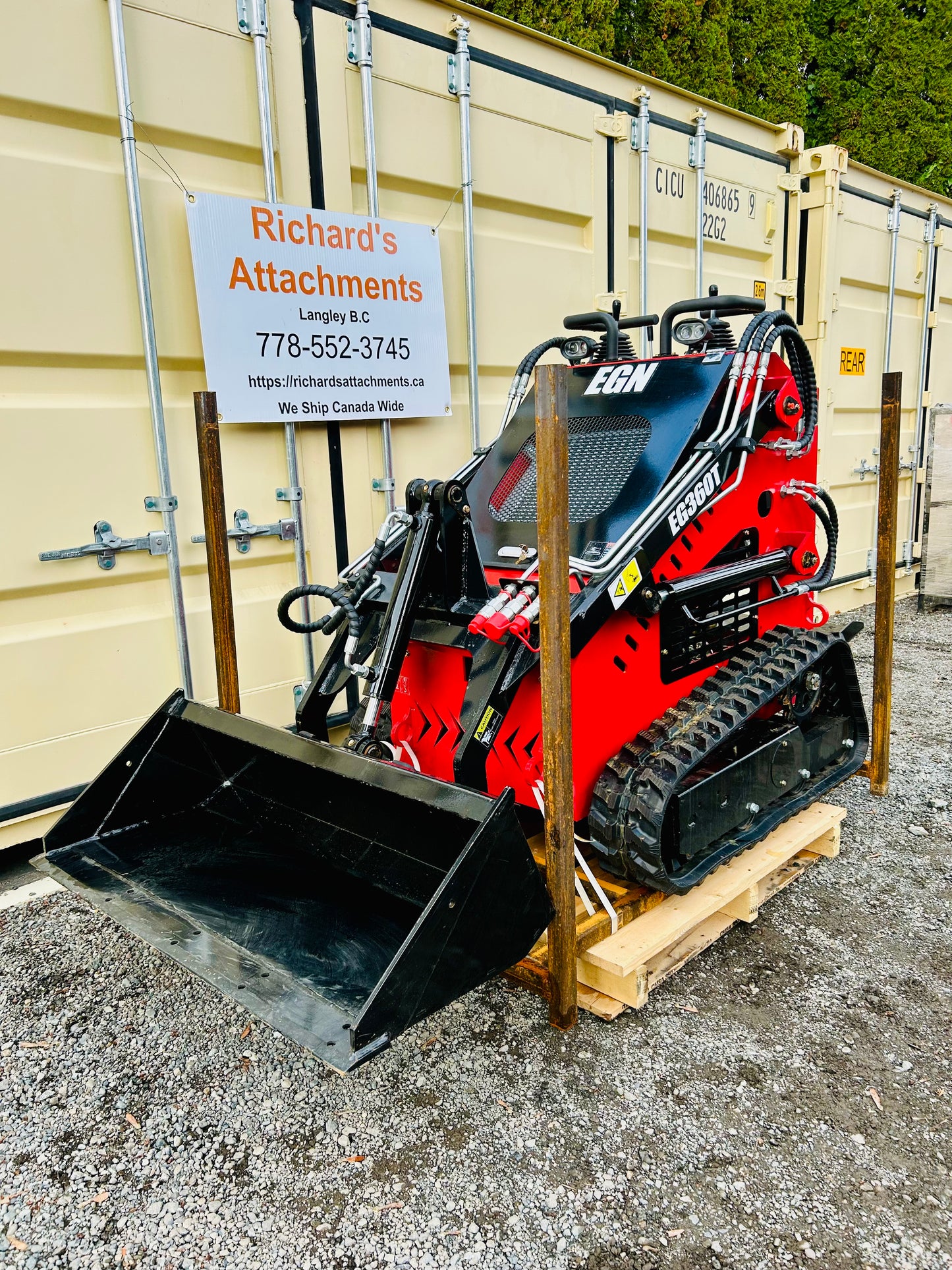 New EG360T Tracked Mini Compact Skid Steer Loader