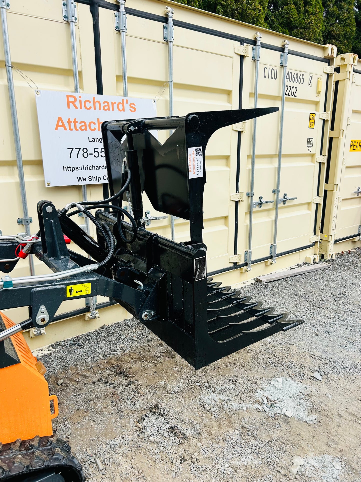 New Mini Skid Steer 44” Skeleton / Brush Grapple - Large Capacity