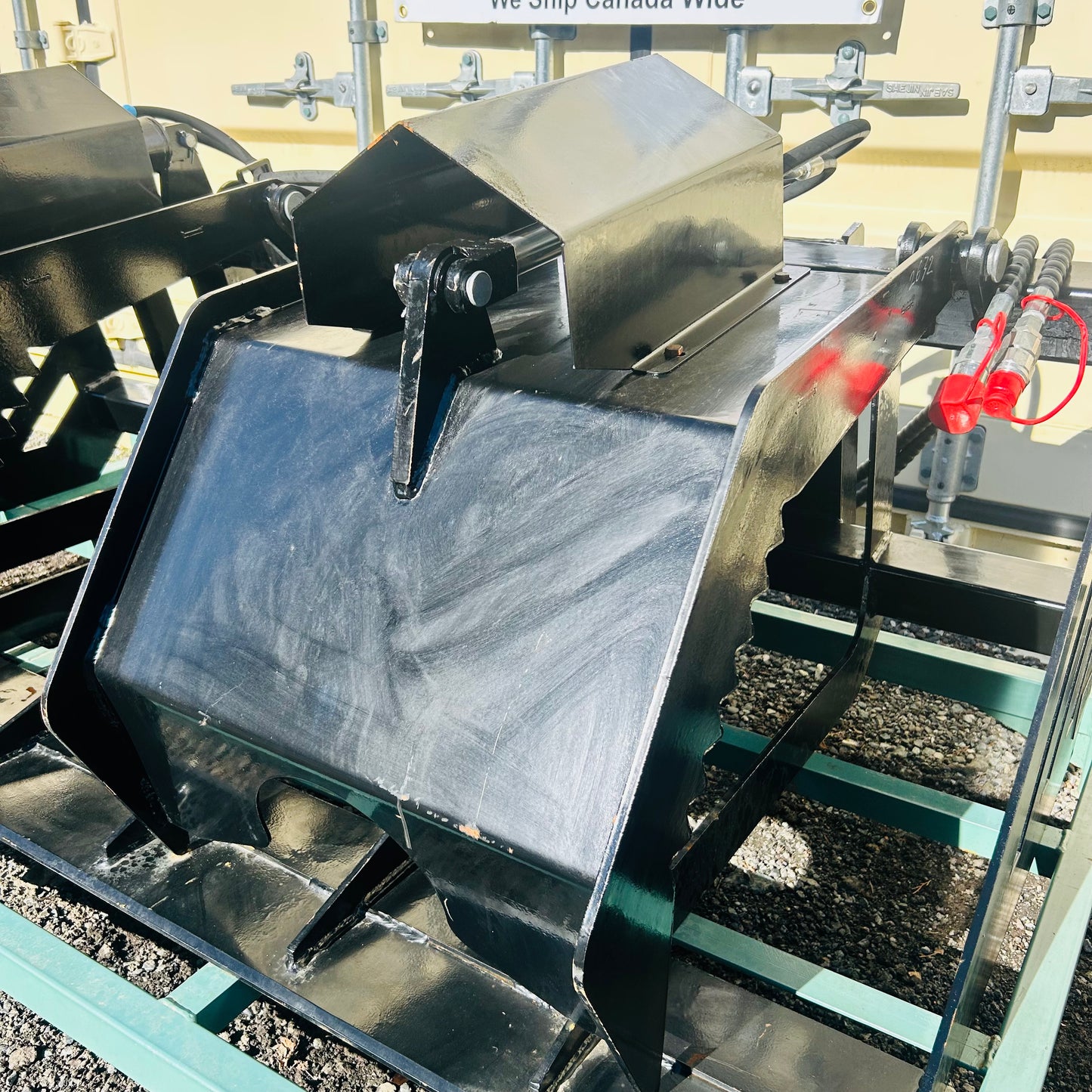 $1850 New Mid Duty 72" Dual-Cylinder Rock Grapple Bucket - 10” Spacing