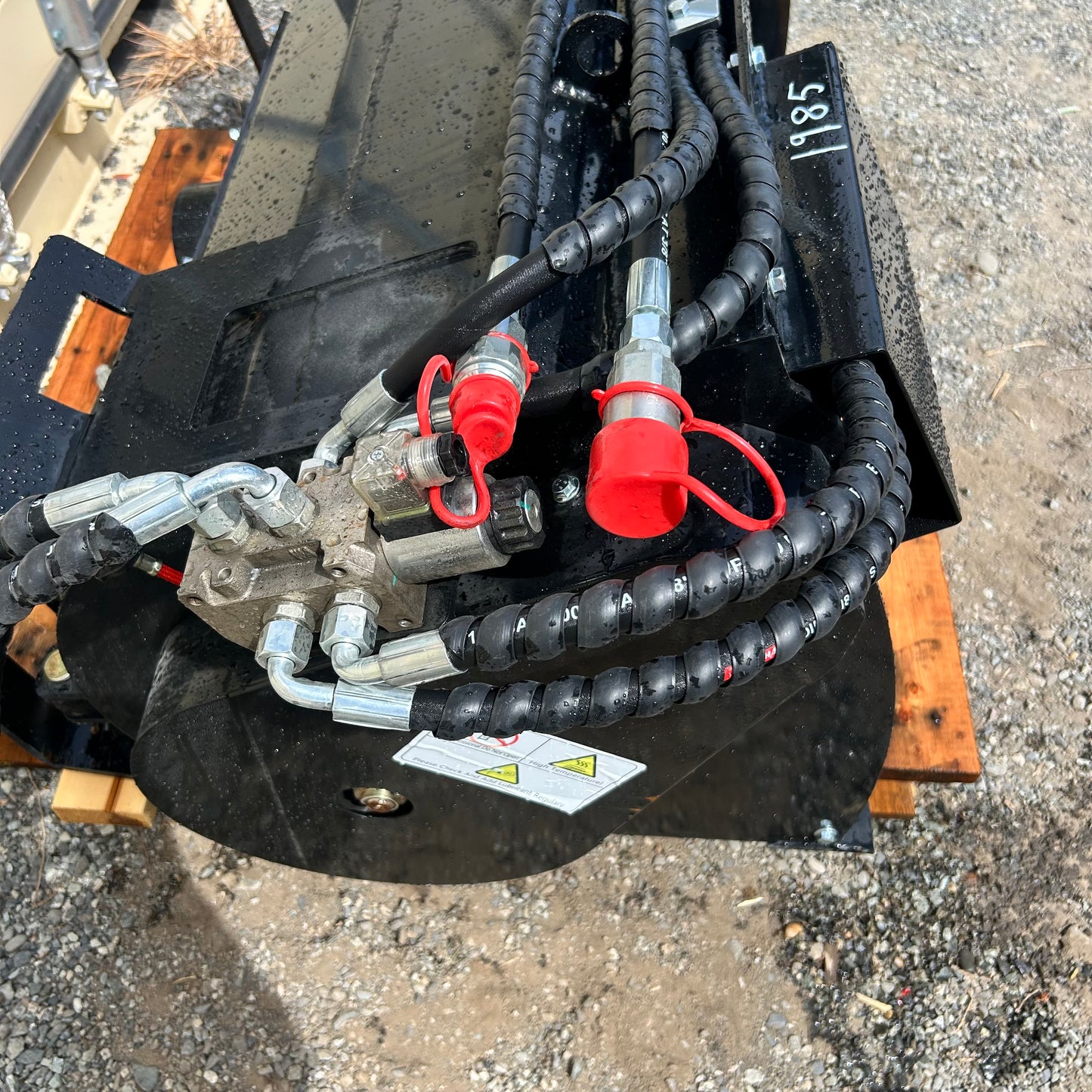 $2250 New GY-MB48 Skid Steer Hydraulic Cement Mixer
