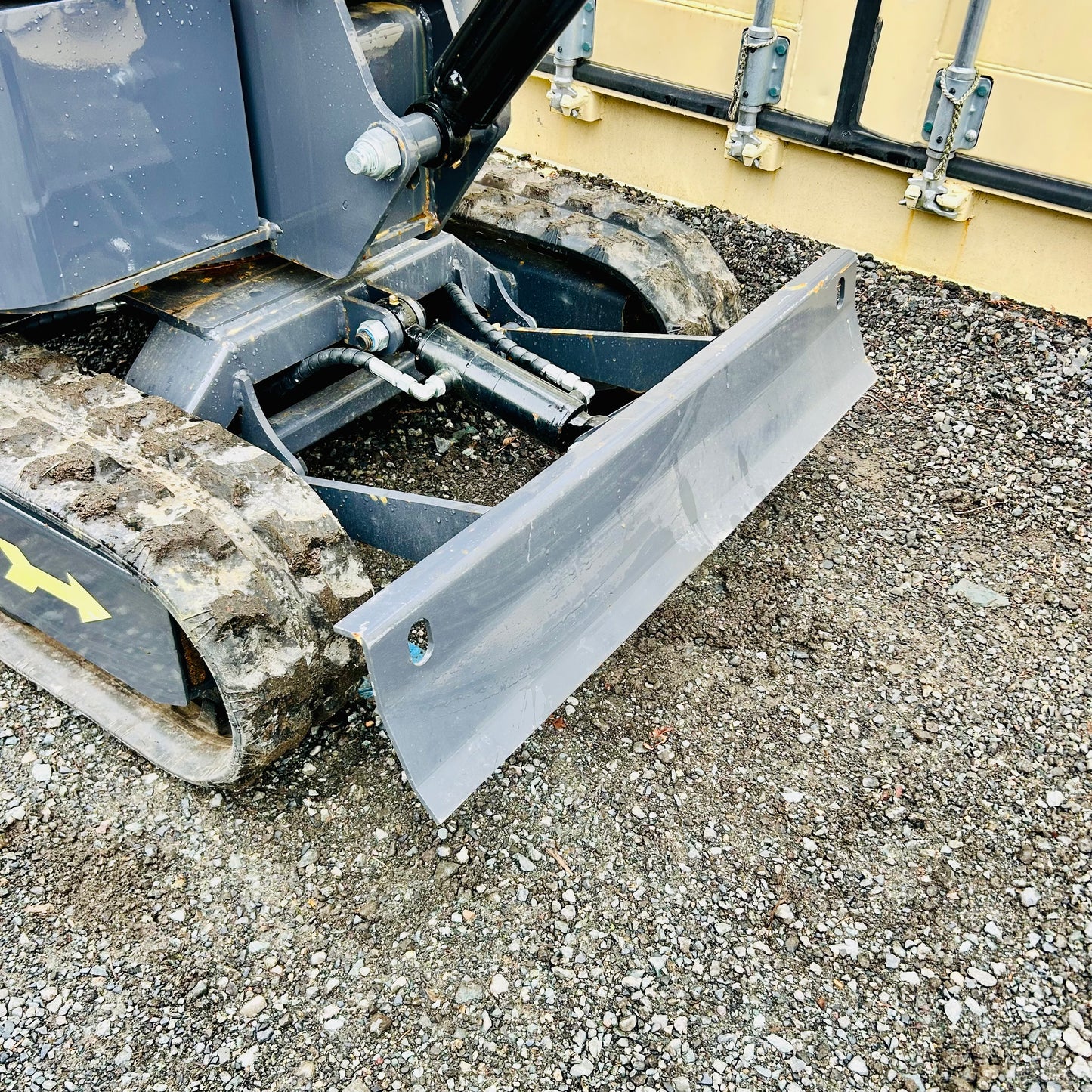 $5950 New MX12-(R) Mini Excavator - 15 HP Gas