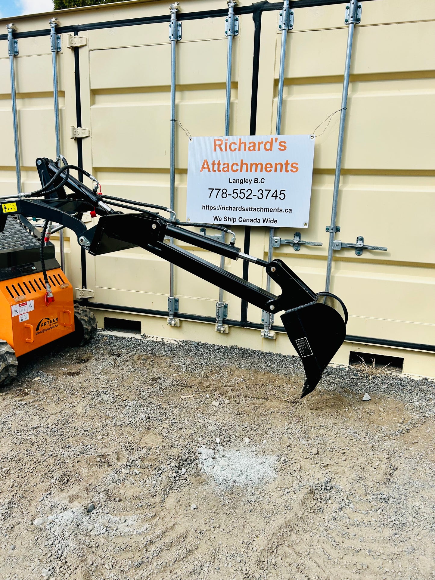 New Mini Skid Steer Backhoe Arm