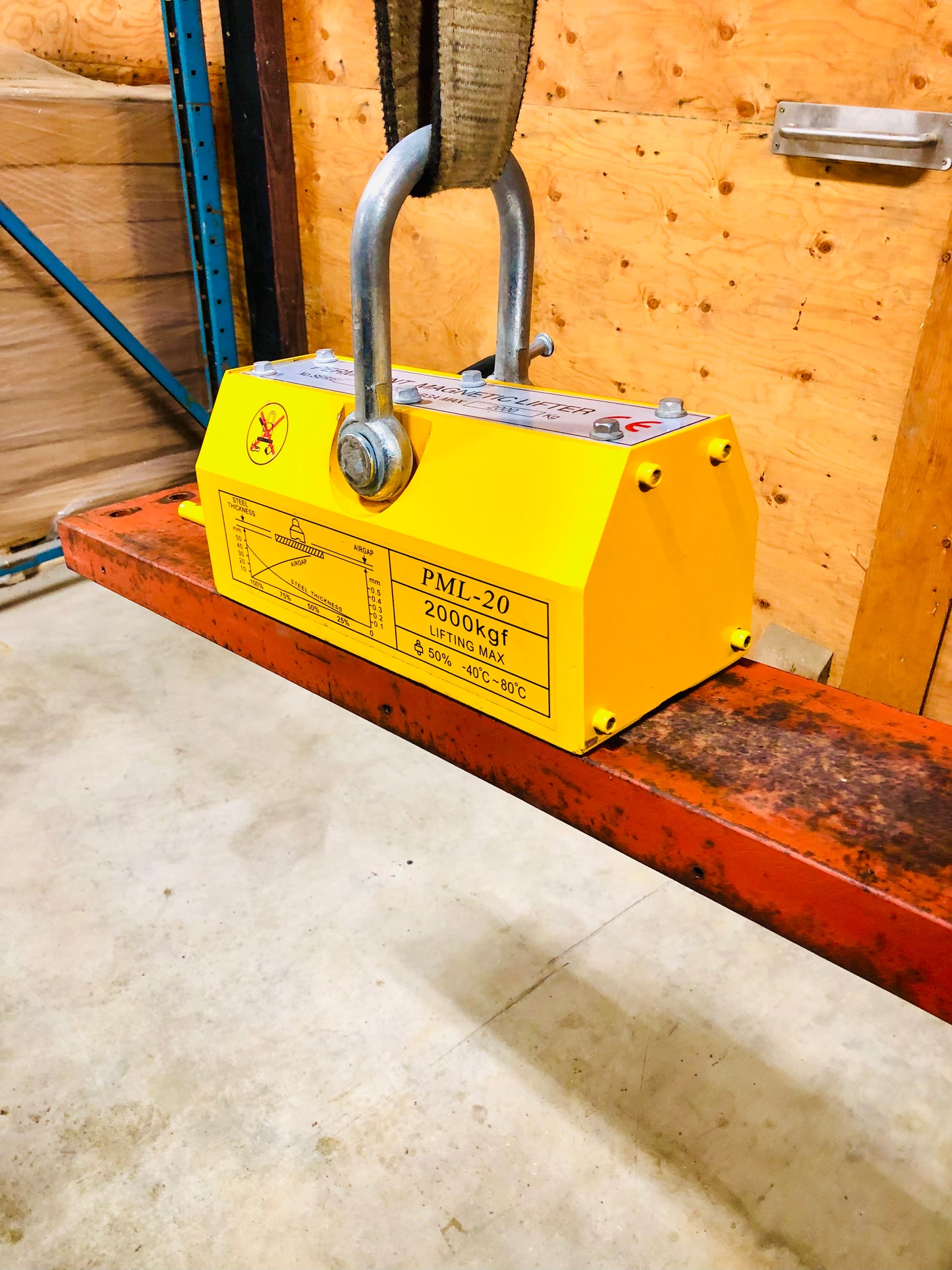 Unused 2 Ton / 4400 lbs Heavy Duty Permanent Magnetic Lifter