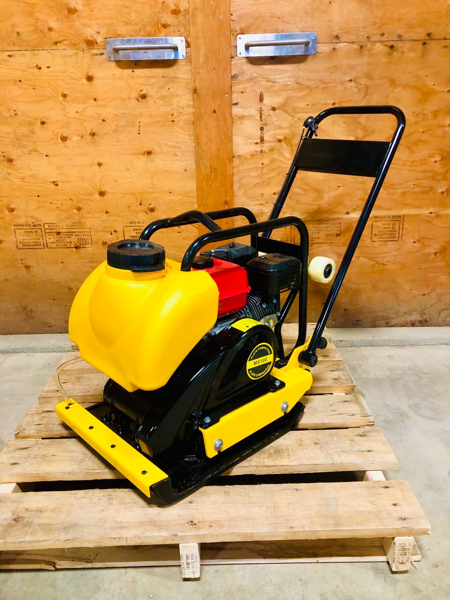 Clearance MS100 6.5 Hp Gas Powered Plate Compactor Plate Tamper